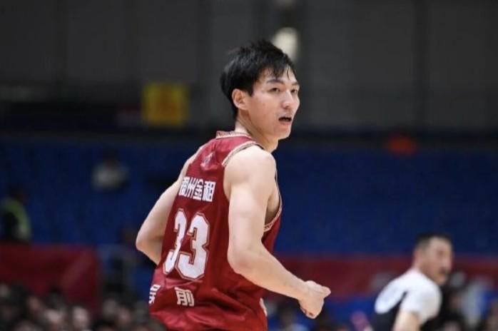 体育视频直播-1276个！吴前生涯三分命中数超越西热力江，升至CBA历史第四位